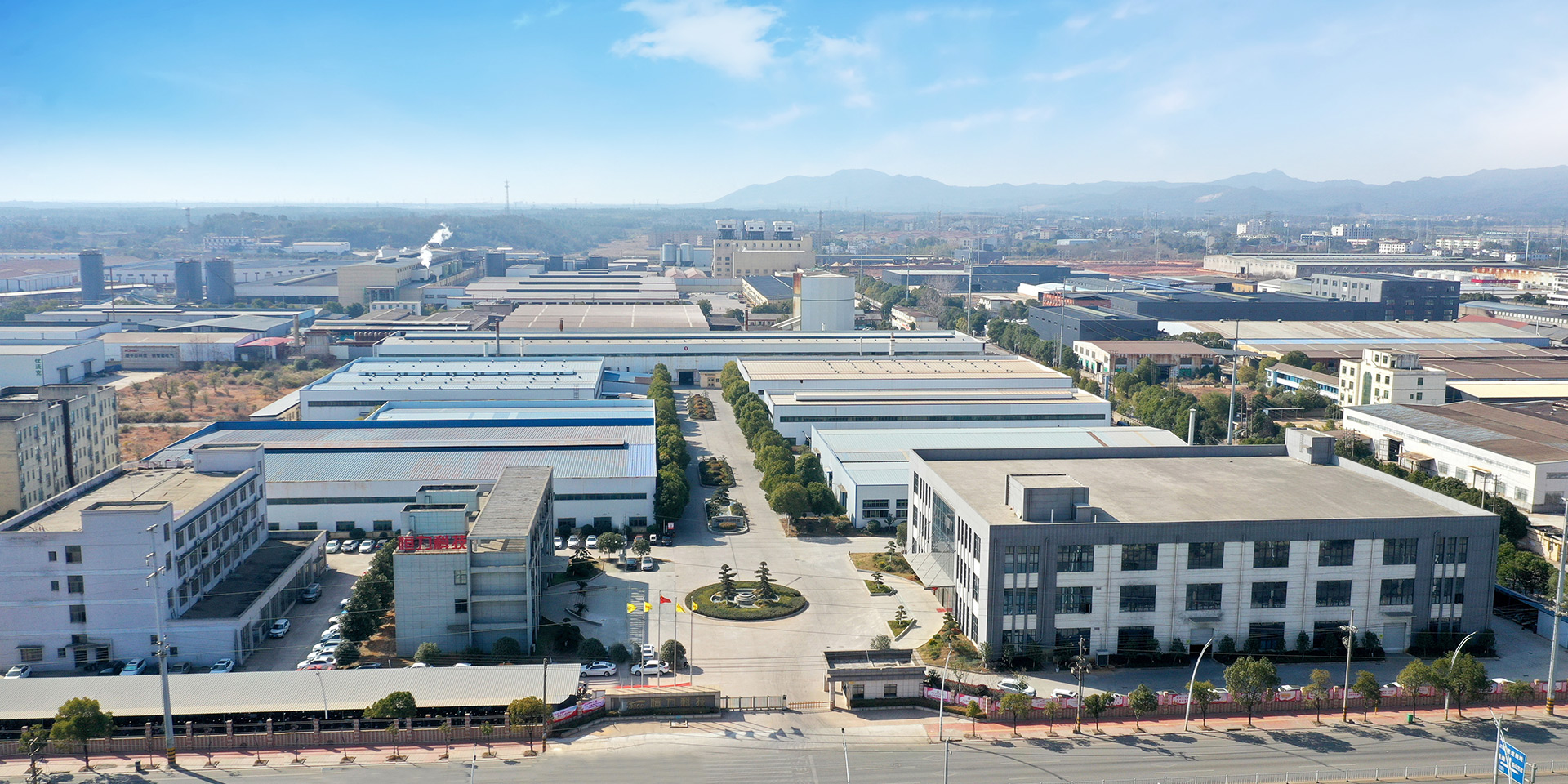 汇绿色科技 创零碳时代